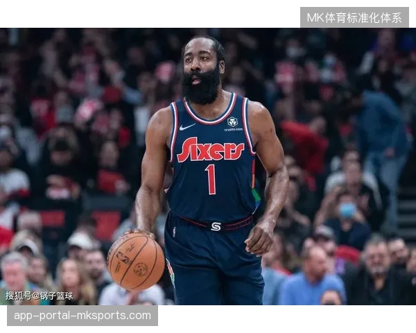 卡迪斯凭借高效的门前终结能力，成为武汉三镇进攻线上最具威胁的得分点